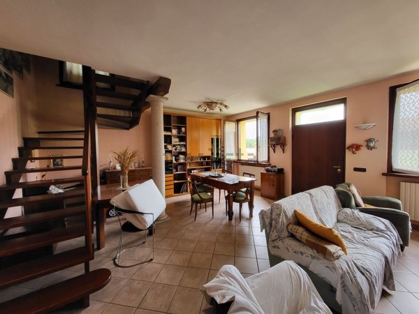 casa indipendente in vendita a Castel San Giovanni