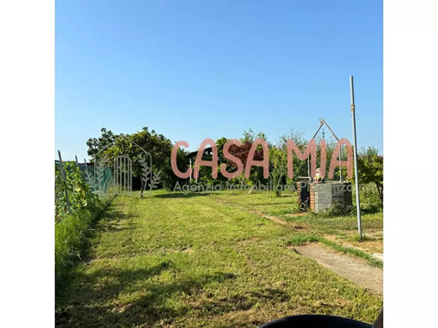 casa indipendente in vendita a Castel San Giovanni in zona Bosco Tosca