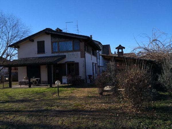 casa indipendente in vendita a Castel San Giovanni