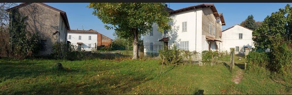 intera palazzina in vendita a Castel San Giovanni