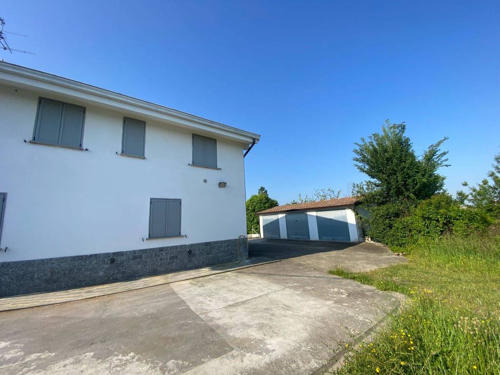 appartamento in vendita a Castel San Giovanni