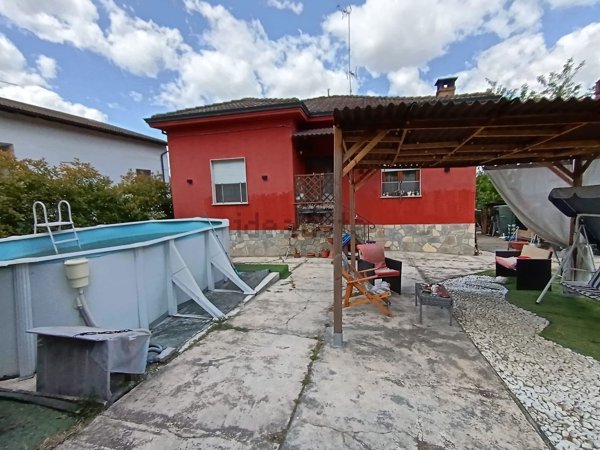 casa indipendente in vendita a Castel San Giovanni