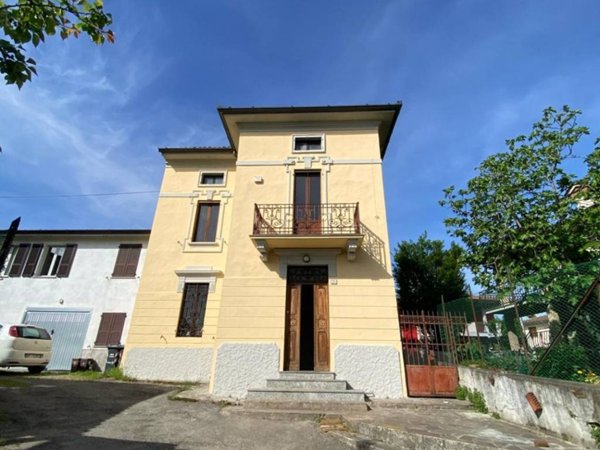 casa indipendente in vendita a Castel San Giovanni