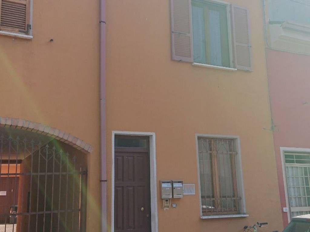 ufficio in vendita a Castel San Giovanni