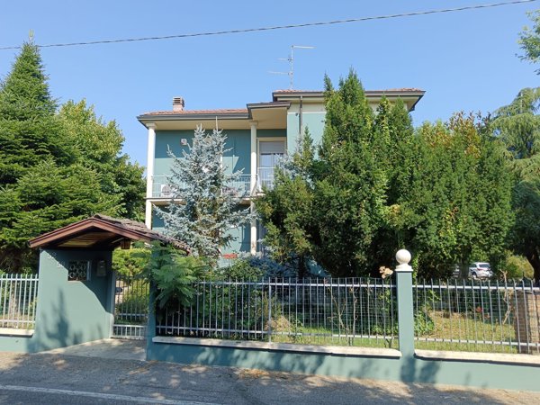 casa indipendente in vendita a Castel San Giovanni