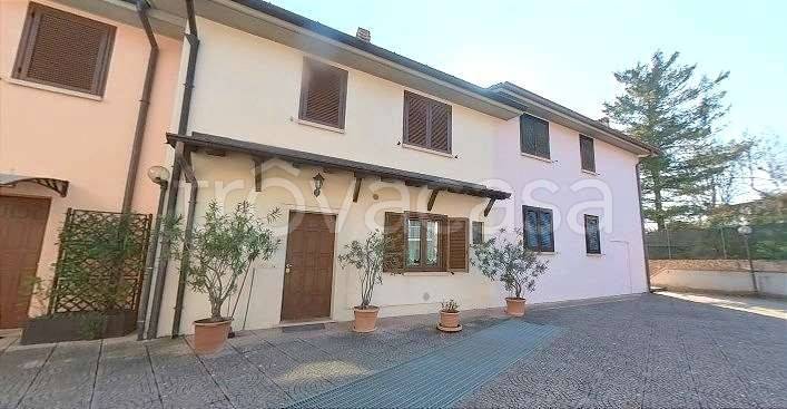 casa indipendente in vendita a Castel San Giovanni