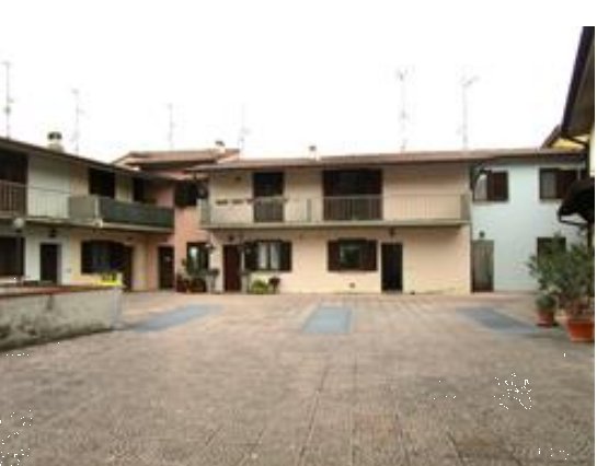 casa indipendente in vendita a Castel San Giovanni in zona Ganaghello