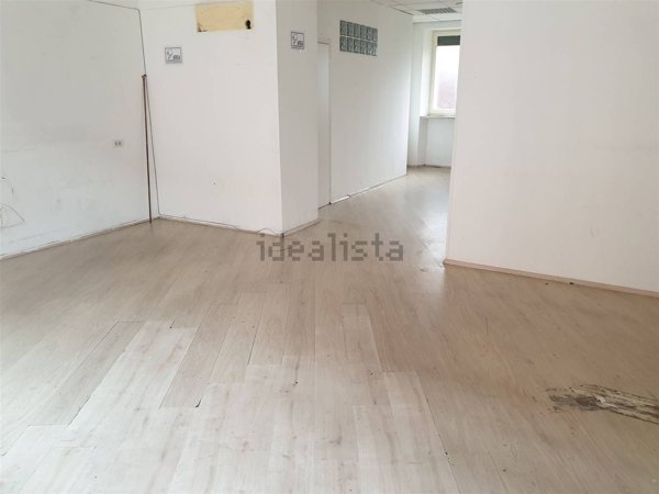 ufficio in vendita a Castel San Giovanni