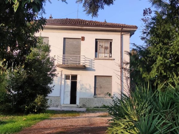 casa indipendente in vendita a Castel San Giovanni