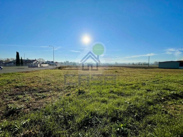 casa indipendente in vendita a Castel San Giovanni