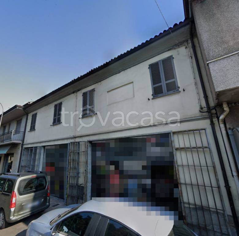 negozio in vendita a Castel San Giovanni