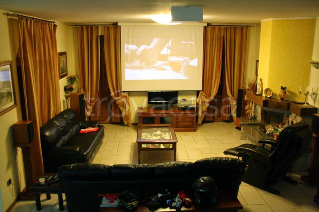 casa indipendente in vendita a Castel San Giovanni