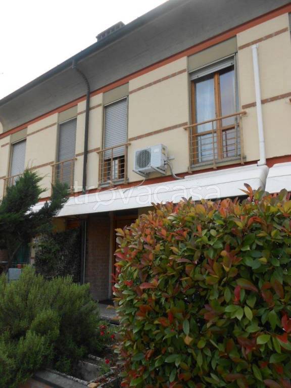 casa indipendente in vendita a Castel San Giovanni