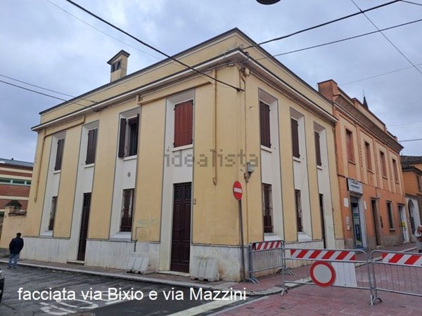casa indipendente in vendita a Castel San Giovanni
