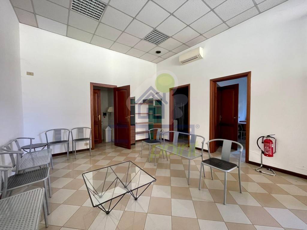 negozio in vendita a Castel San Giovanni