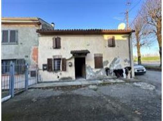 casa indipendente in vendita a Castel San Giovanni in zona Pievetta