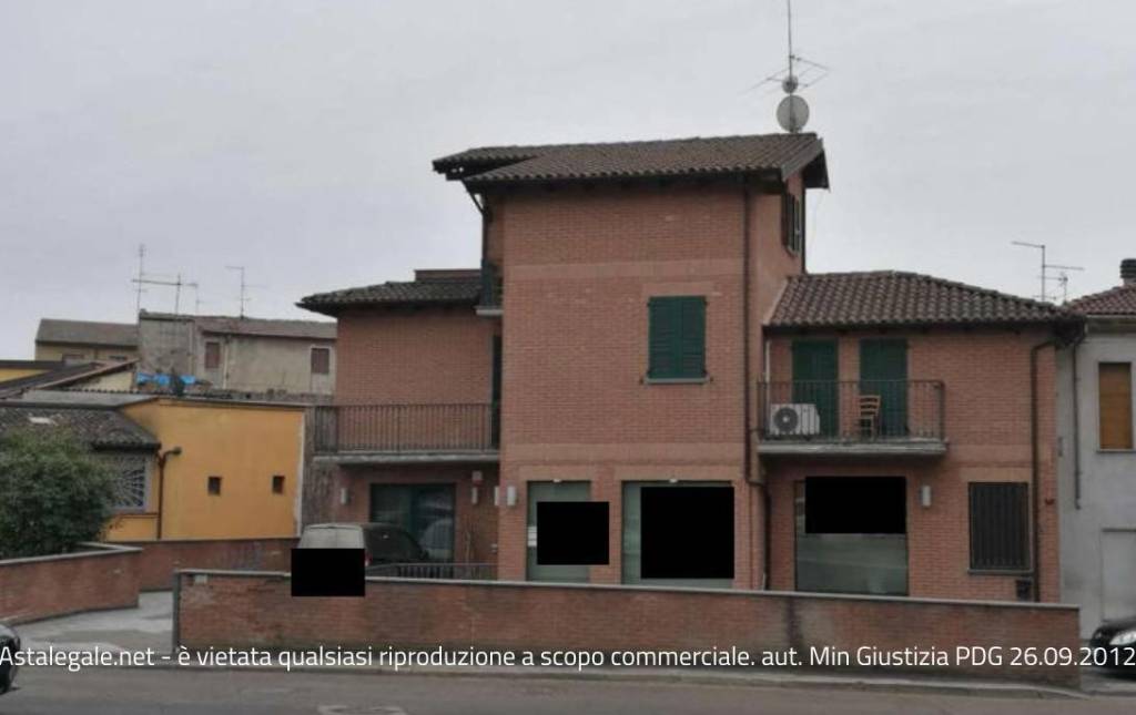 negozio in vendita a Castel San Giovanni