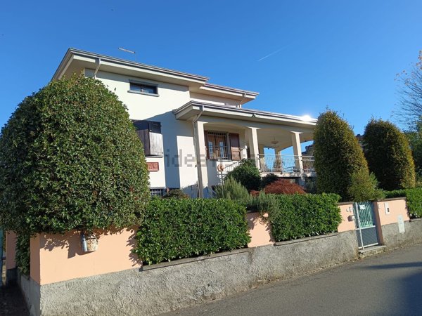 casa indipendente in vendita a Castel San Giovanni