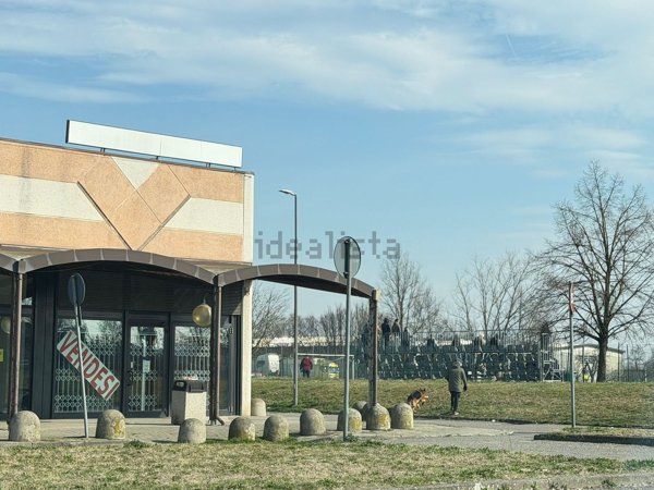 ufficio in vendita a Castel San Giovanni