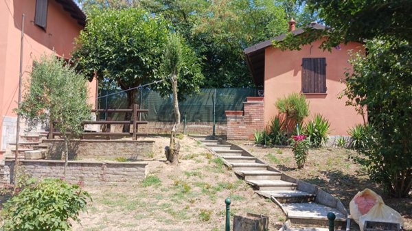 casa indipendente in vendita a Castel San Giovanni