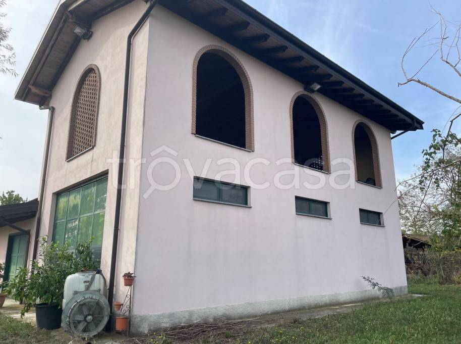 azienda agricola in vendita a Castel San Giovanni