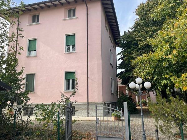 casa indipendente in vendita a Castel San Giovanni