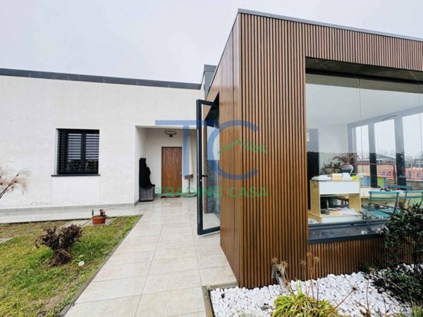 casa indipendente in vendita a Castel San Giovanni