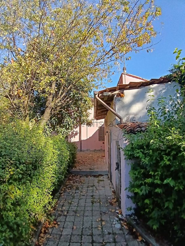 appartamento in vendita a Castel San Giovanni in zona Fontana Pradosa