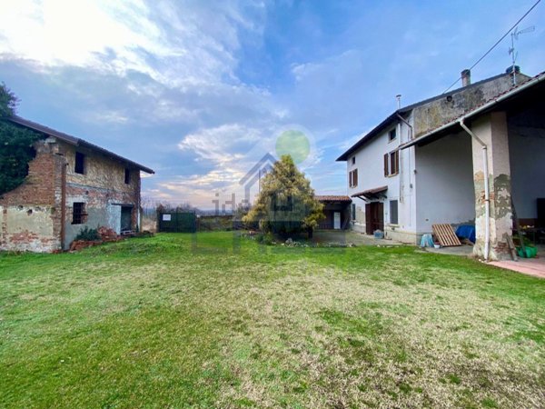 casa indipendente in vendita a Castel San Giovanni