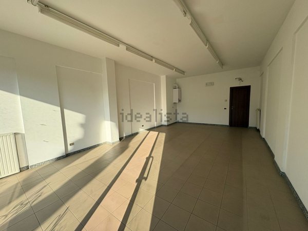 ufficio in vendita a Castel San Giovanni