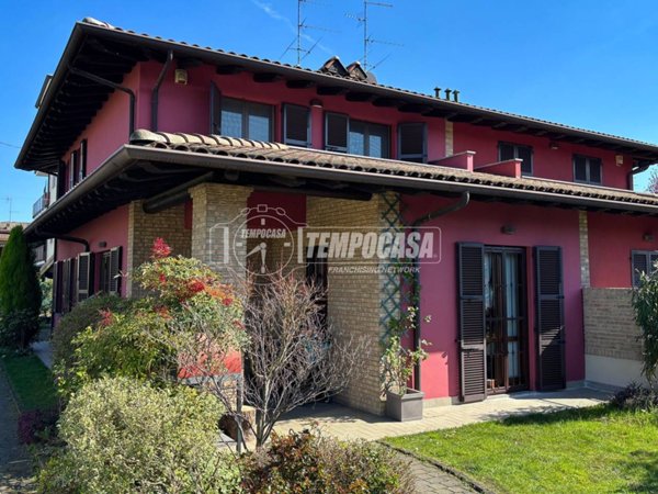 casa indipendente in vendita a Castel San Giovanni