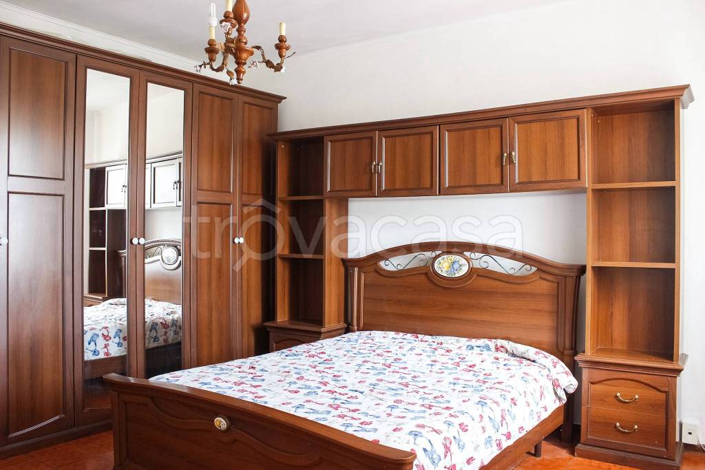 casa indipendente in vendita a Castel San Giovanni in zona Fontana Pradosa