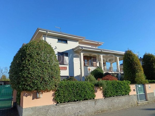 casa indipendente in vendita a Castel San Giovanni