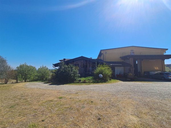 casa indipendente in vendita a Castel San Giovanni