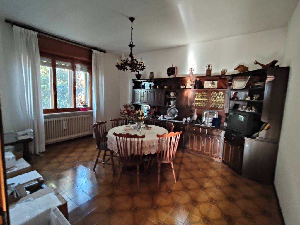 casa indipendente in vendita a Castel San Giovanni