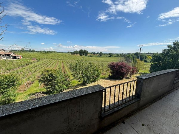 appartamento in vendita a Castel San Giovanni in zona Ganaghello