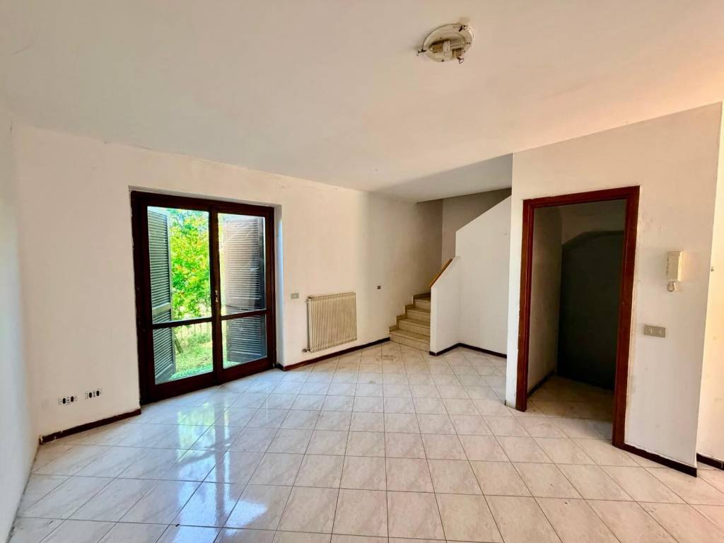 casa indipendente in vendita a Castel San Giovanni