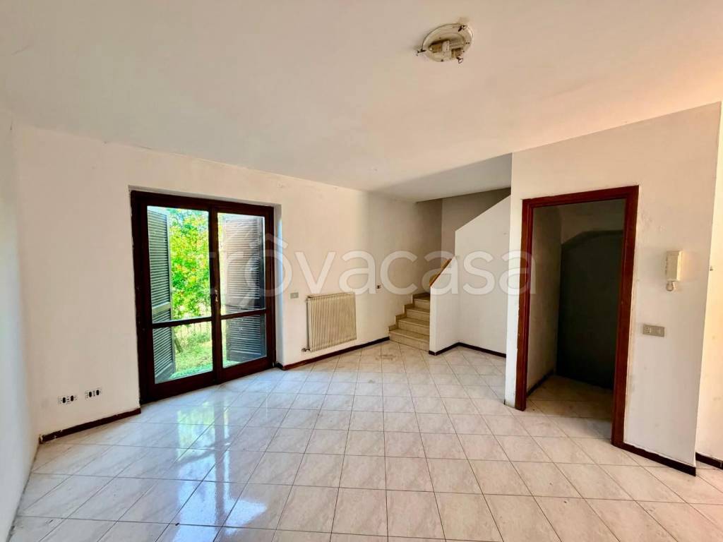 casa indipendente in vendita a Castel San Giovanni