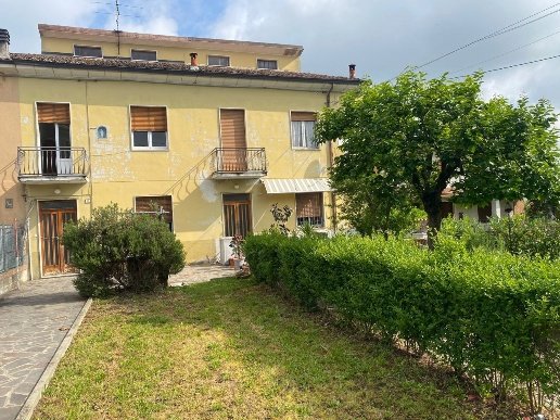 appartamento in vendita a Castel San Giovanni in zona Creta