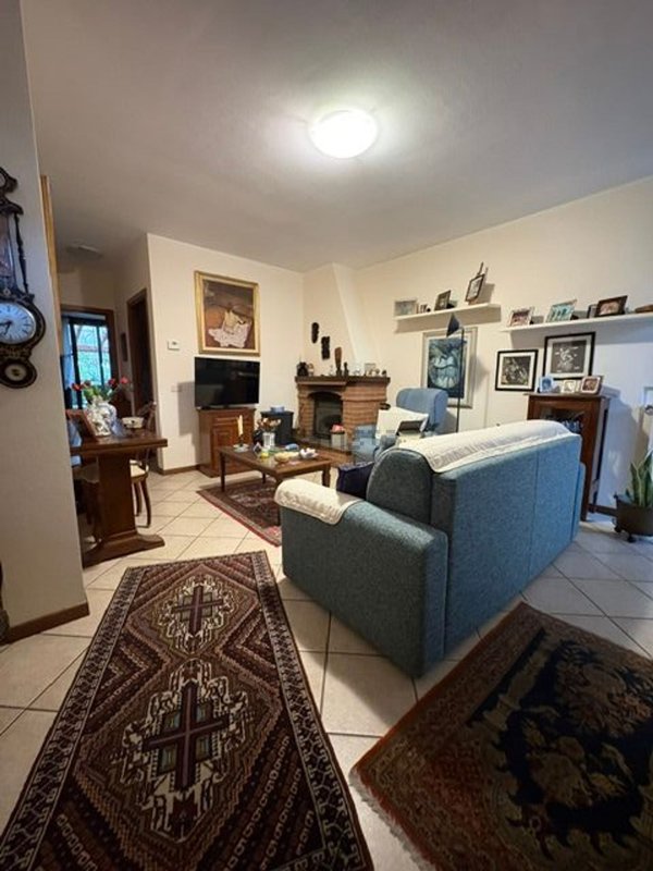 casa indipendente in vendita a Castel San Giovanni