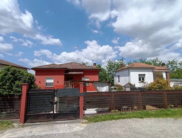 casa indipendente in vendita a Castel San Giovanni