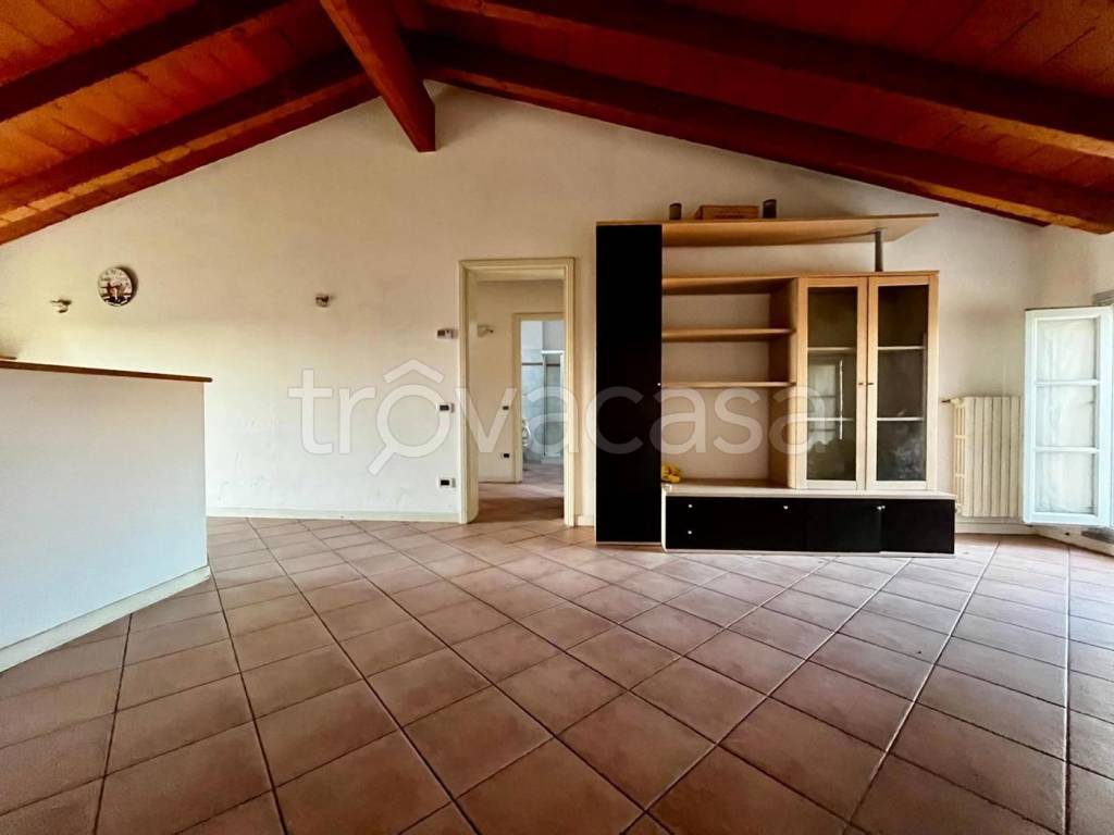 appartamento in vendita a Castelvetro Piacentino