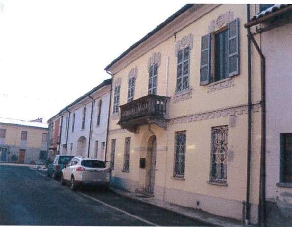 casa indipendente in vendita a Castelvetro Piacentino