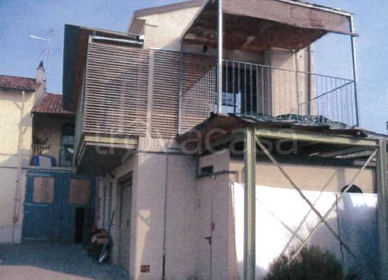 appartamento in vendita a Castelvetro Piacentino