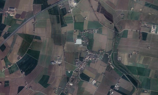 terreno edificabile in vendita a Castelvetro Piacentino