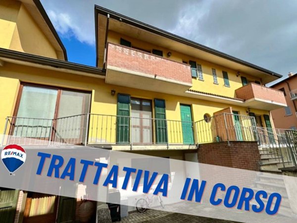 casa indipendente in vendita a Castelvetro Piacentino