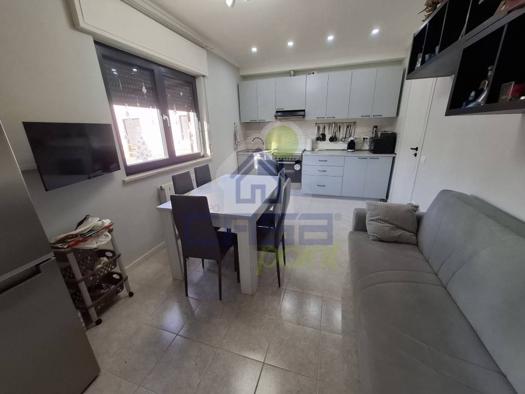 appartamento in vendita a Castelvetro Piacentino in zona Castelvetro