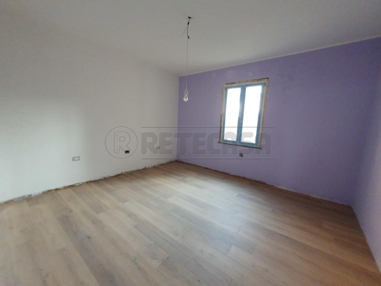 appartamento in vendita a Castelvetro Piacentino in zona San Giuliano