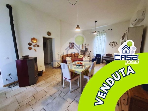 appartamento in vendita a Castelvetro Piacentino