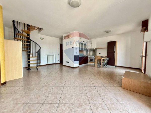 appartamento in vendita a Castelvetro Piacentino